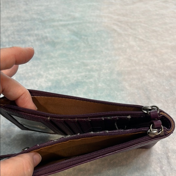 The Sak Purple Wallet - Picture 7 of 9
